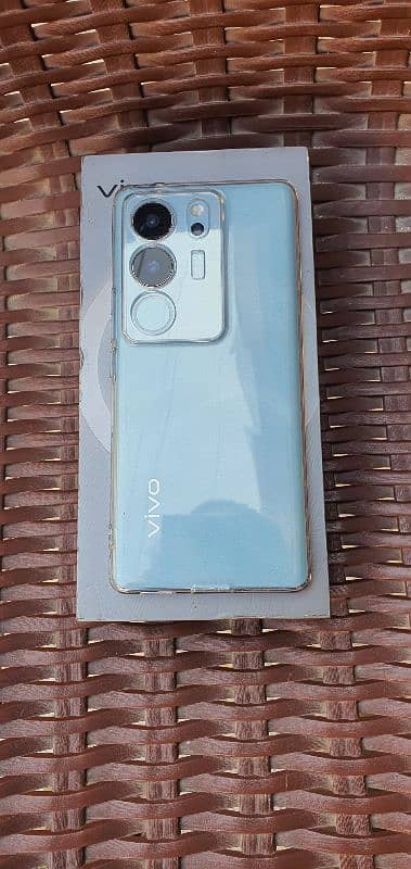 Vivo v29 5g edge screen 12/256 13