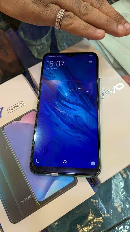 Vivo Y17 8/256 GB 5