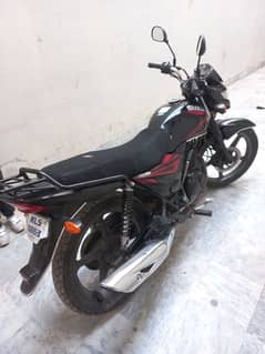 SUZUKI GR150 GIFT IN THIS PRICE FRESH CONDITION