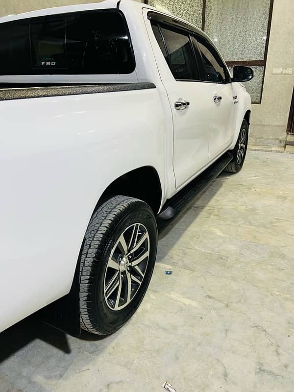 Toyota Hilux 2019 8