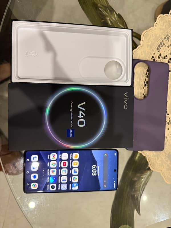 Vivo V40 5G Deep Purple 256 GB 1