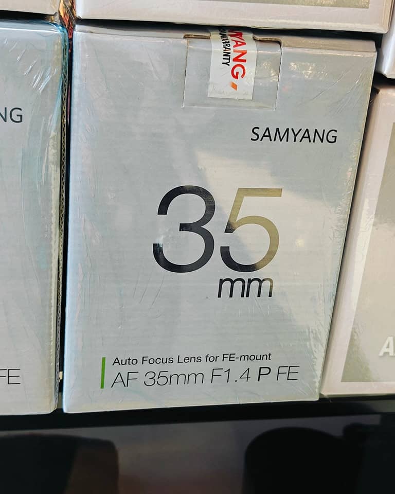 Samyang 35mm 1.8 FE and 35mm 1.4 FE Lenses (New) 5