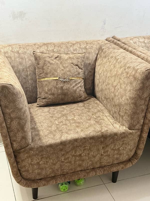 5 Seater SofaSet 4