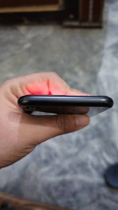 Iphone xr 128 GB JV 84 health urgent sale