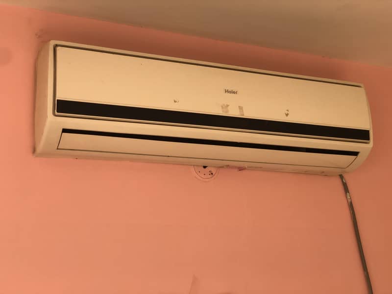 Haier 1.5 Ton Split AC (minimum used) for sale 1