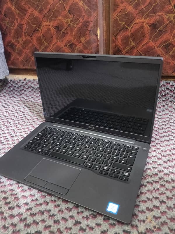 Dell latitude 7400 0