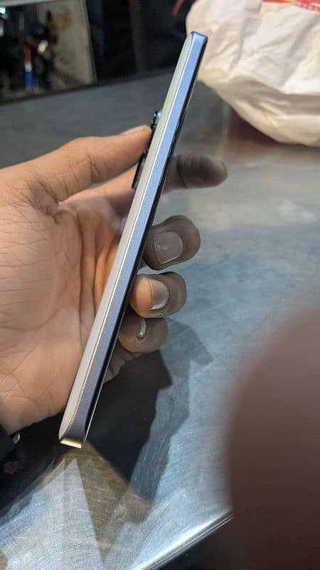 Redmi note 13 pro plus 3