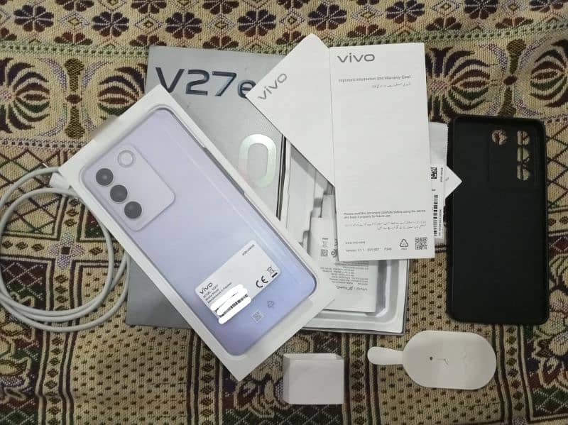 vivo v27e 8+8/256 gb For Sale 0