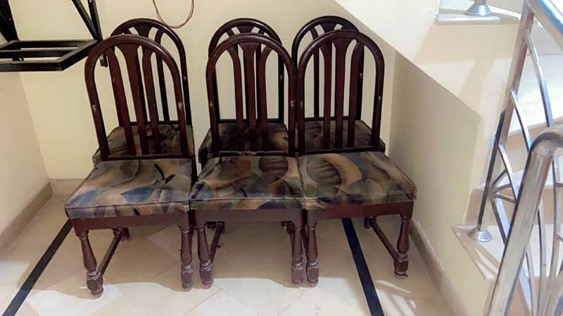 dinning table pure wood with 6 chairs and glass table 2