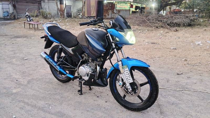 YBR blue  2.5lac 2