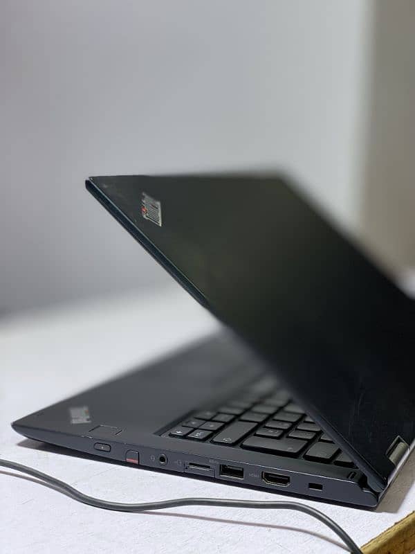 Lenovo Yoga X380 6