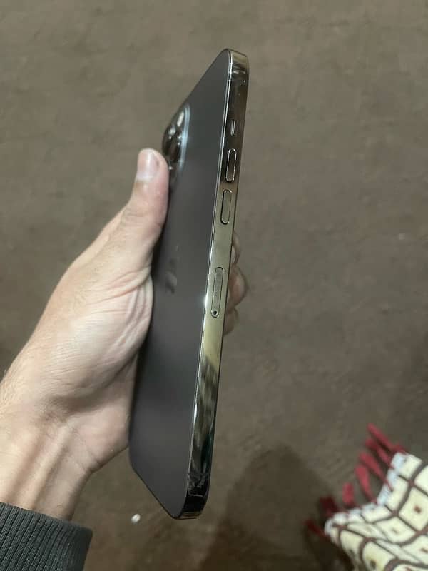 iphone 12 pro max non pta 1