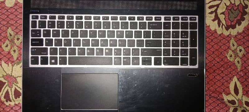 Hp probook new condition bil kul ok 8 gb rem hard ssd 256 4