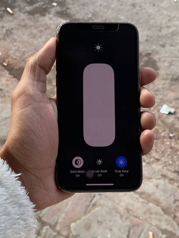 iphone 11pro jv 64gb non active 4month sim time 4