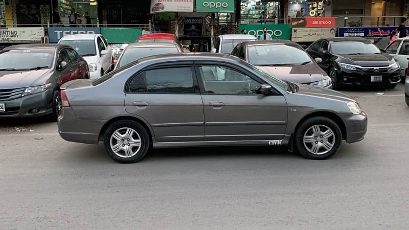 Honda Civic EXi 2003 1