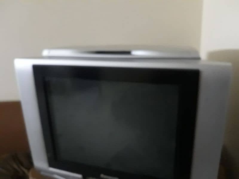 panasonic T. V 2