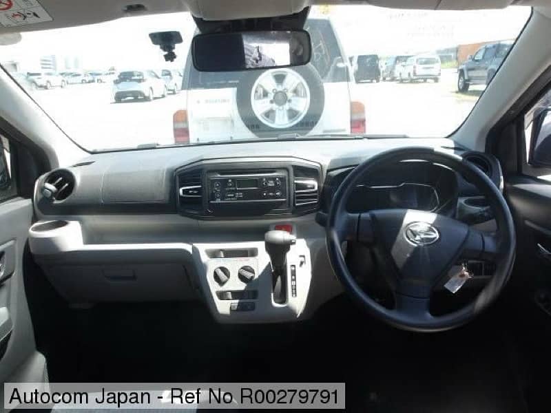 Daihatsu Mira 2021 13