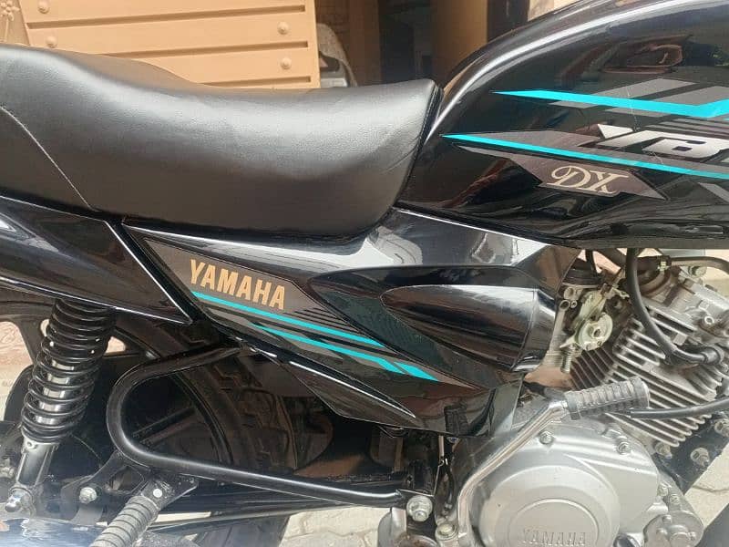 yamaha yb125z dx in a showroom condition 13