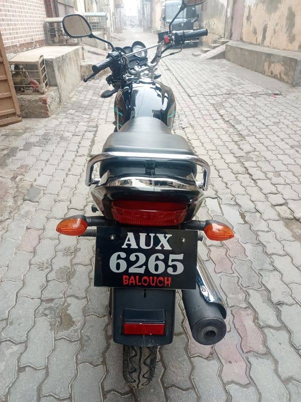 yamaha yb125z dx in a showroom condition 17