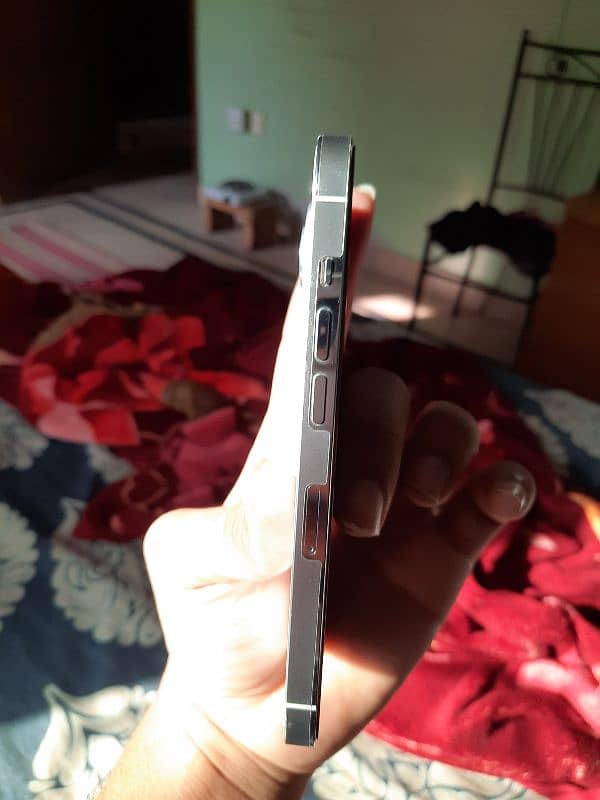 Iphone 14 pro  pta Approved 2