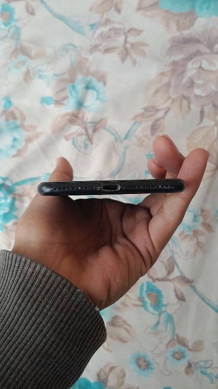 IPhone 7 Plus 128Gb For Spare Parts 1