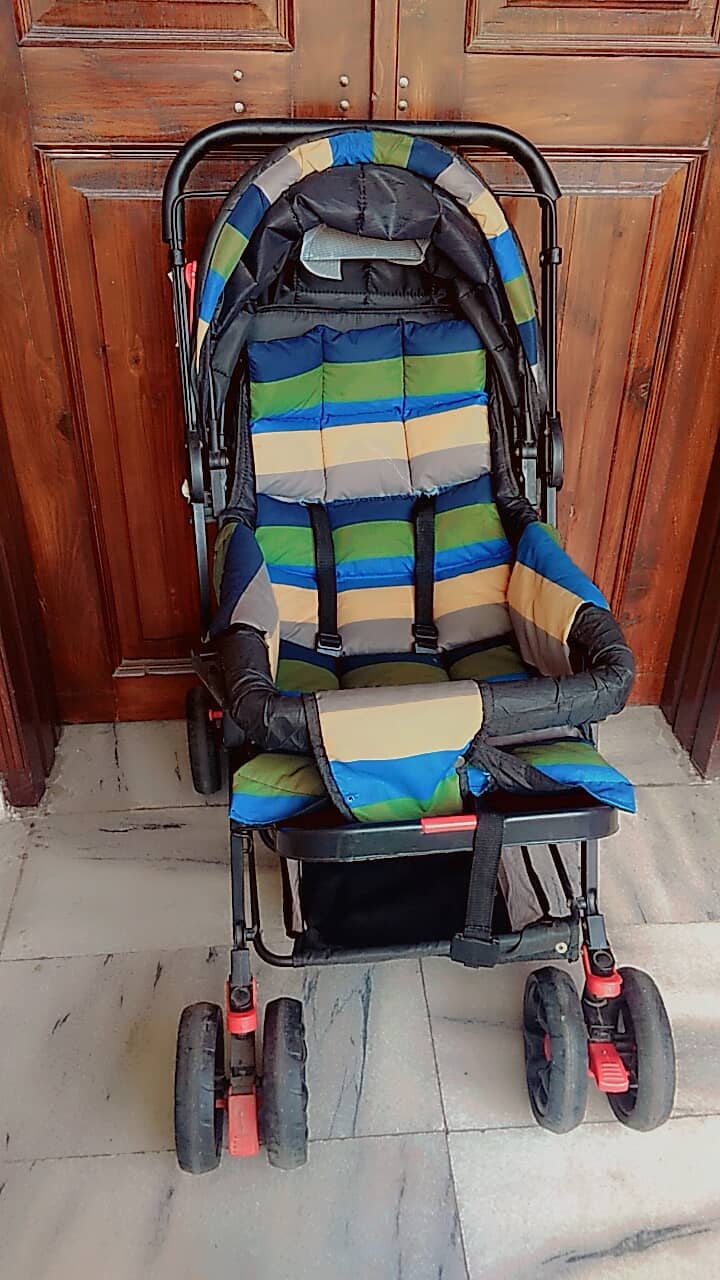 Baby stroller New condition 0