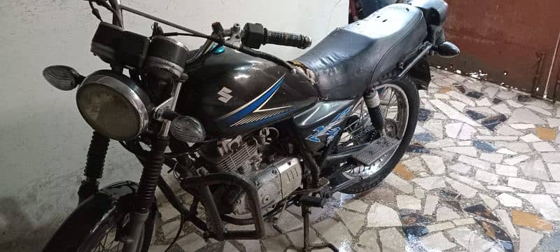 Suzuki Gs150 good condition 2