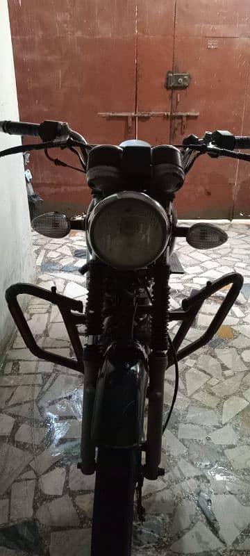 Suzuki Gs150 good condition 3