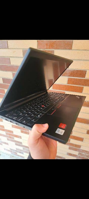 Lenovo THINKPAD E15 Intel i7 10th generation 0