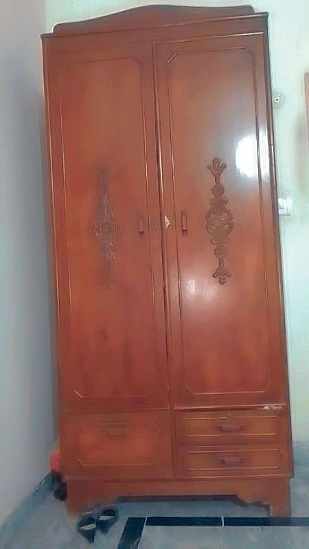 wooden wardrobe 0