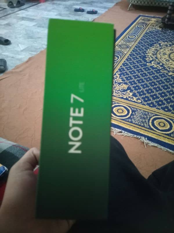 Infinix note 7 lite 4 64 with box for selling 8