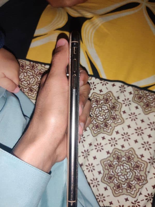 xs max pta approved 10 by 10 condition 4