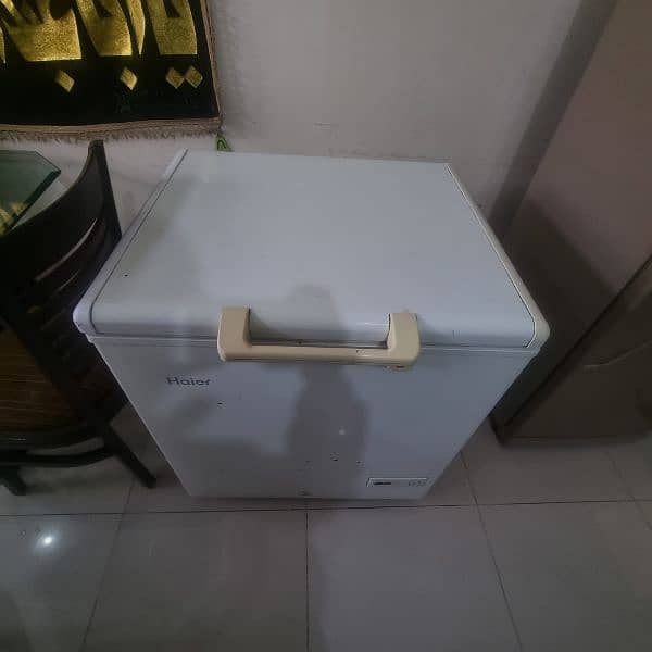 Freezer in good and affordable condition 2