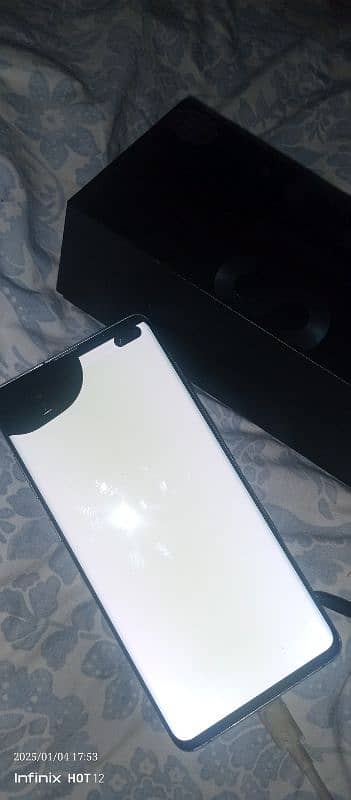 S10 Plus Official Pta with box (Panel Dead) 2