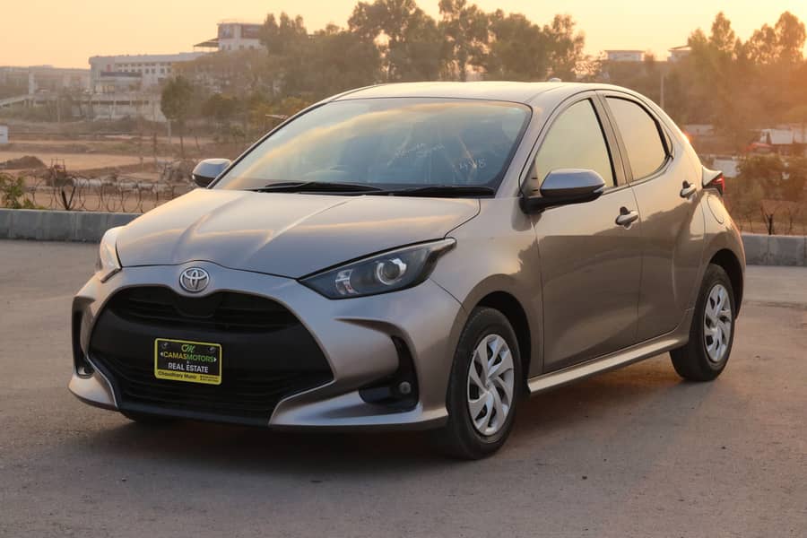 Toyota Yaris 2021 S package 3