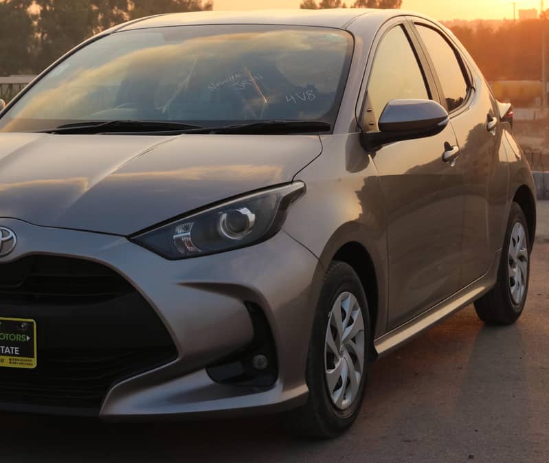 Toyota Yaris 2021 S package 15