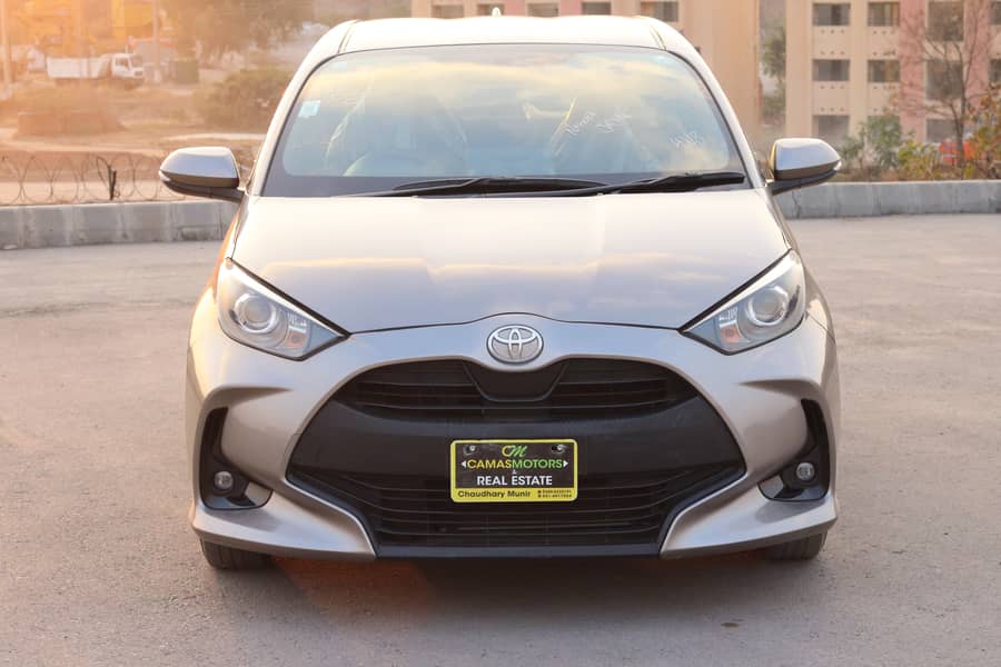 Toyota Yaris 2021 S package 17