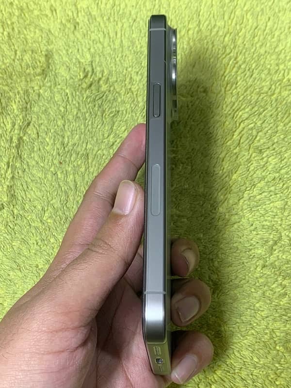 iphone 15 pro max PTA aproved 4