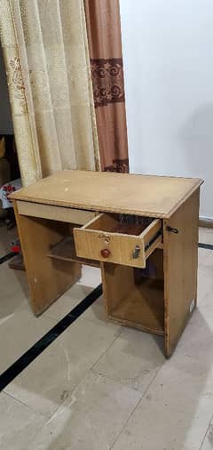 Computer or study table for childrens