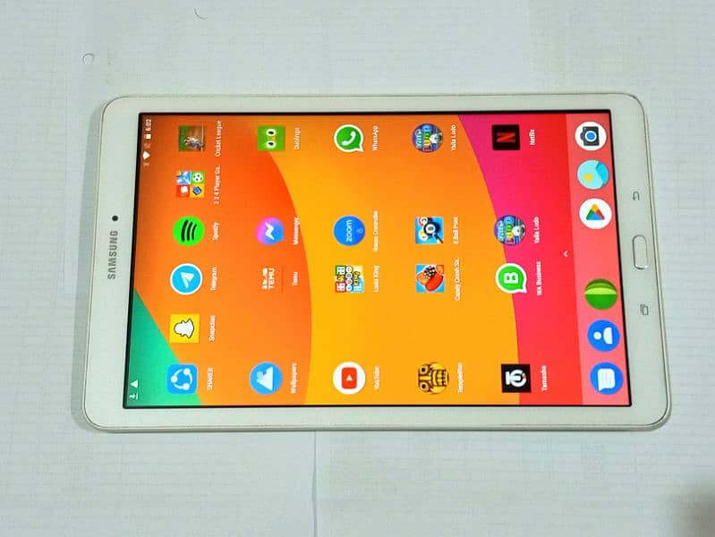 SAMSUNG GALAXY TAB E 10/10 2