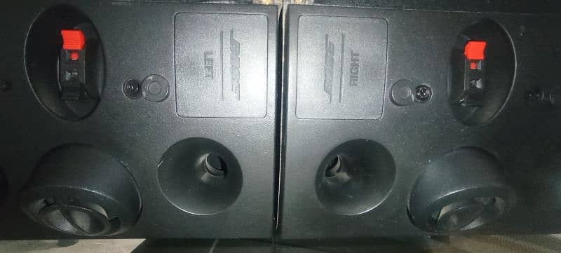 Bose 301-V Stereo Loud Speakers 7