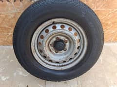 Used Tubeless Tyre for Hyundai Hiace