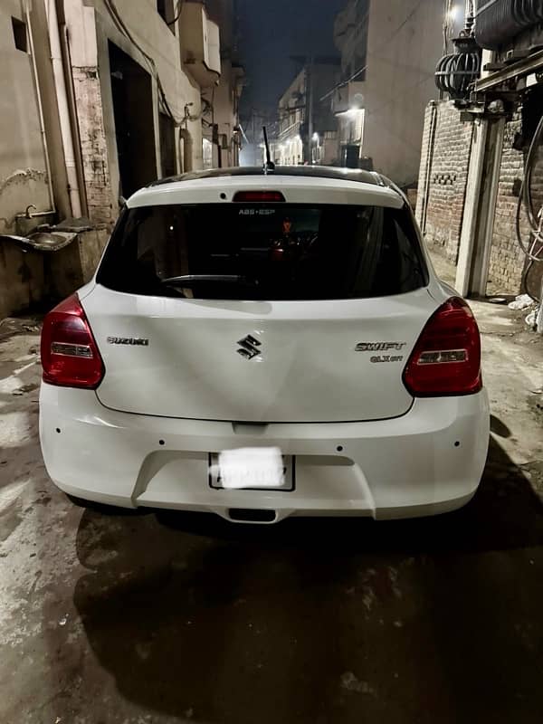 Suzuki Swift 2023 1