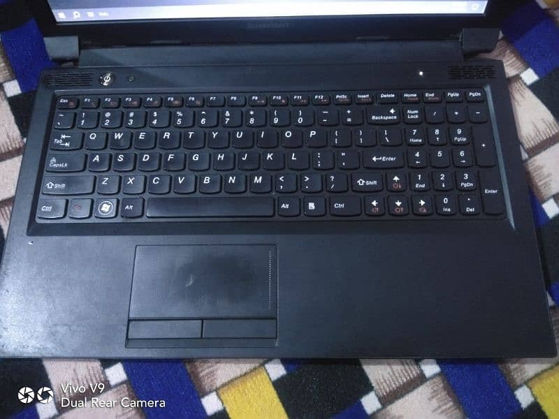 Lenovo laptop Core i5-2nd gen 500gb hard disk 1