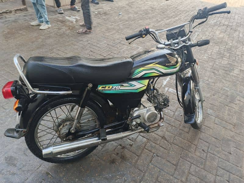 Honda CD 70 2023 6