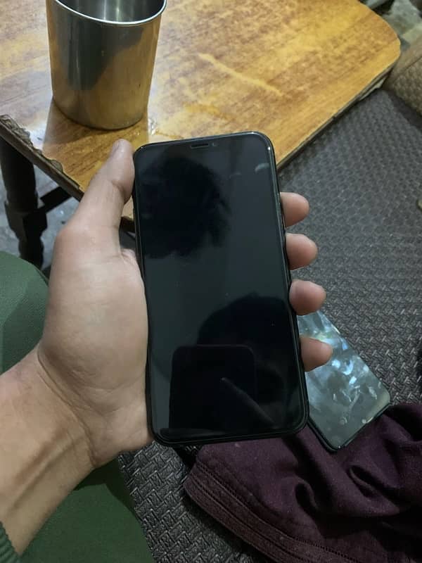 iphone 11 pro factory unlocked 0