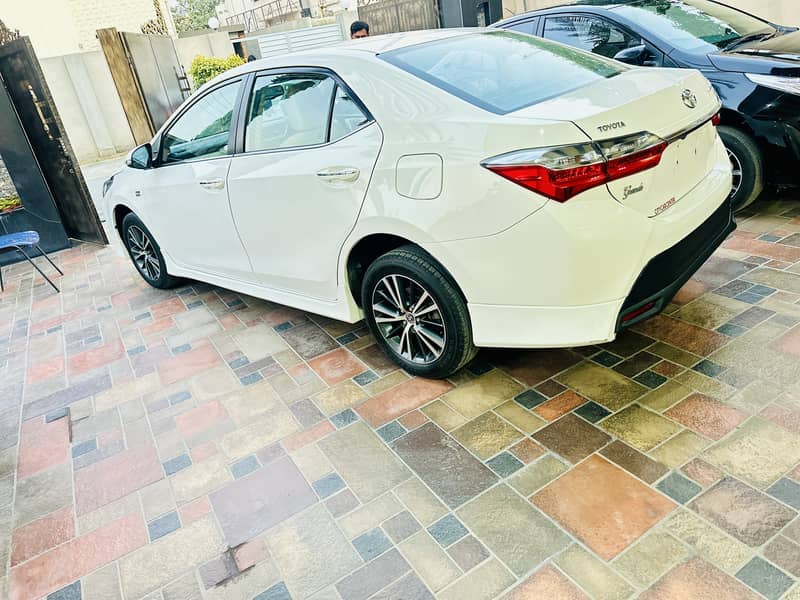 Toyota Corolla Altis Grande X 2023 7