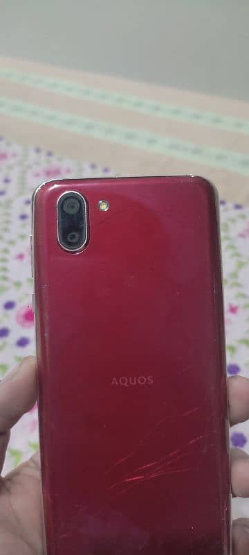 sharp Aquos r2 non pta 2