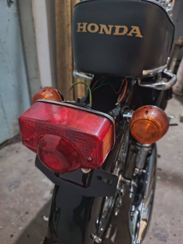 Honda 70 1980 model 5