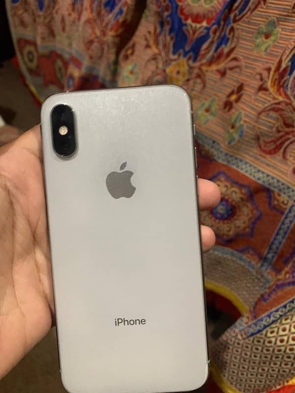 iPhone xs 256Gb Non PTA(silver) 73% Battery 4